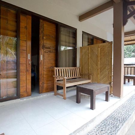 Asoka Homestay Senggigi Esterno foto