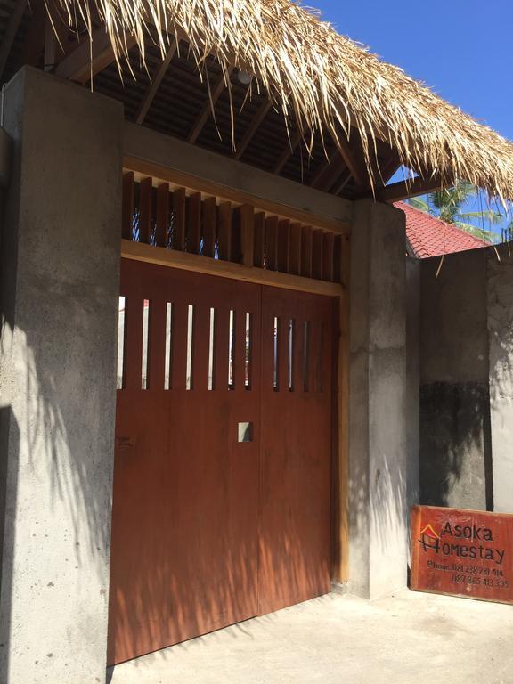 Asoka Homestay Senggigi Esterno foto